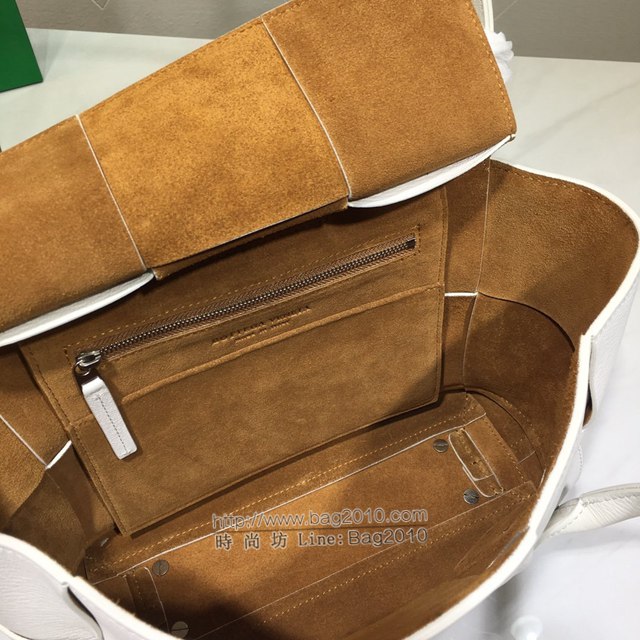 Bottega veneta高端女包 寶緹嘉爆款THE ARCO編織款手提包  BV經典款蝙蝠包  gxz1111